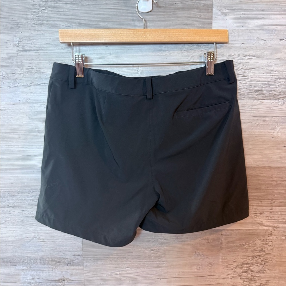 Nike Golf Dri-FIT Black Flat Front Shorts Women's Size XL - Picture 3 of 11